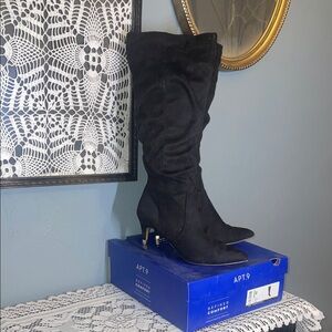 Apt. 9 Women's Elegant Black Heeled Boots
